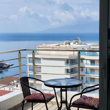 Amazing Sea View Apartment Sarandë Eksteriør billede