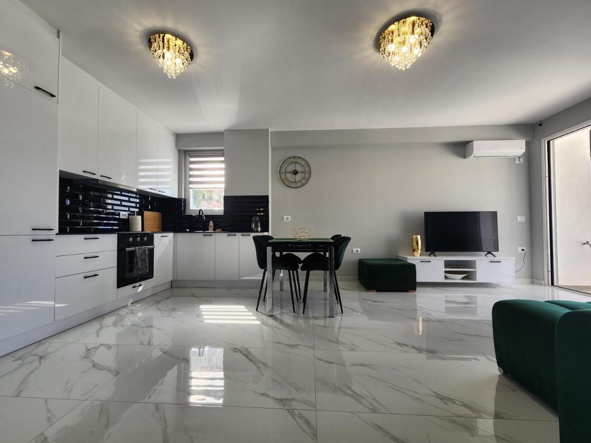 Amazing Sea View Apartment Sarandë Eksteriør billede